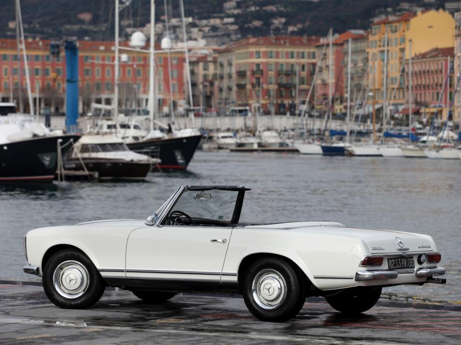  Mercedes-Benz 230 SL 1963 года  (фото 5 из 31)